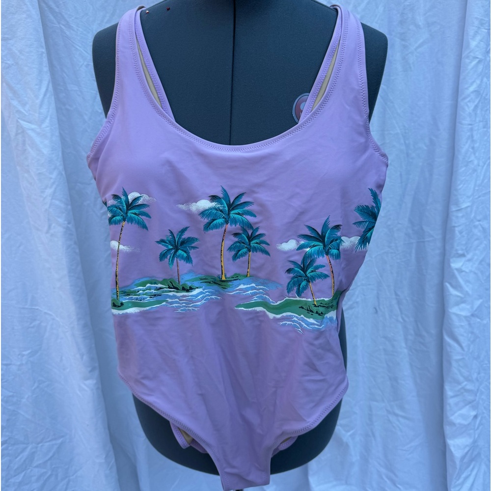 Old Navy bathing suit